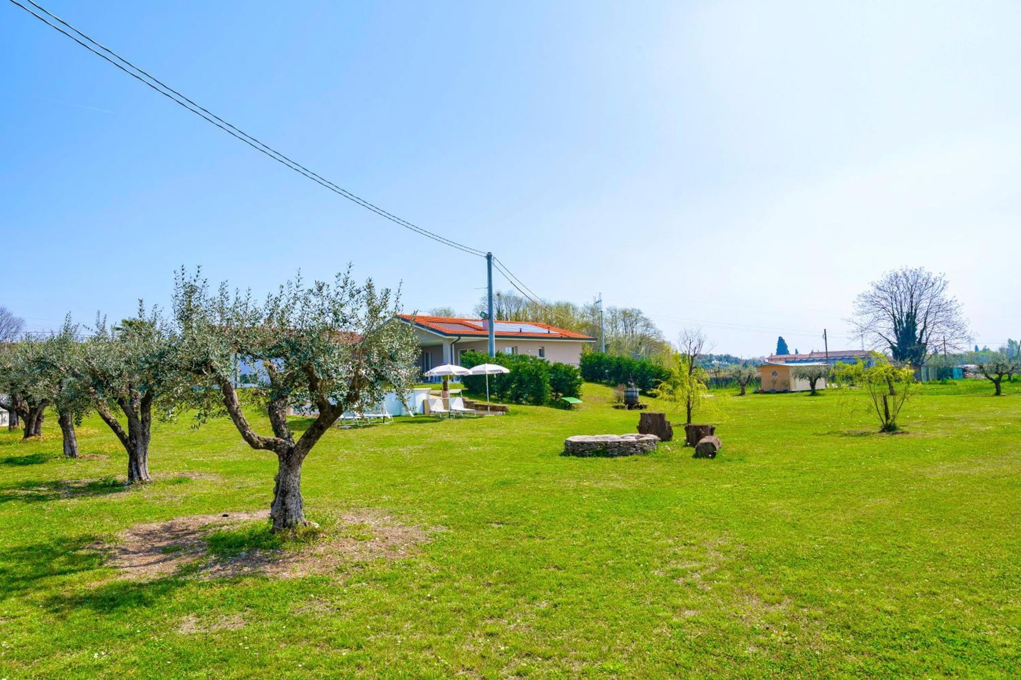 Lagobaldo Apartments - Regarda Travel Cola  Exterior photo